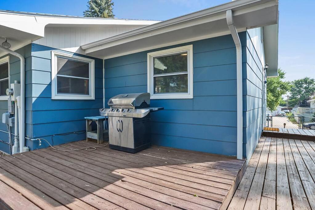 Roomy 5 Bed 3 Bath Fire Place Large Outdoor Space Rapid City Exterior foto