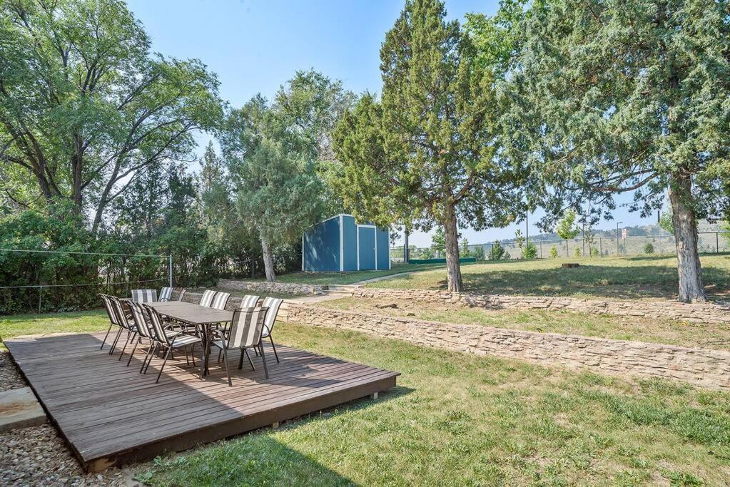 Roomy 5 Bed 3 Bath Fire Place Large Outdoor Space Rapid City Exterior foto